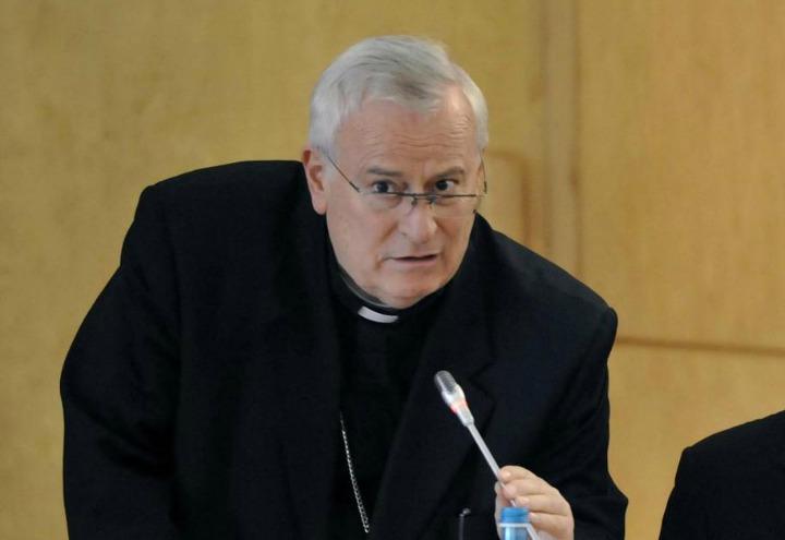 gualtiero_bassetti_cei_chiesa_lapresse_2014