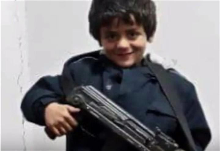 hadjem_isis_daesh_bambino_soldato