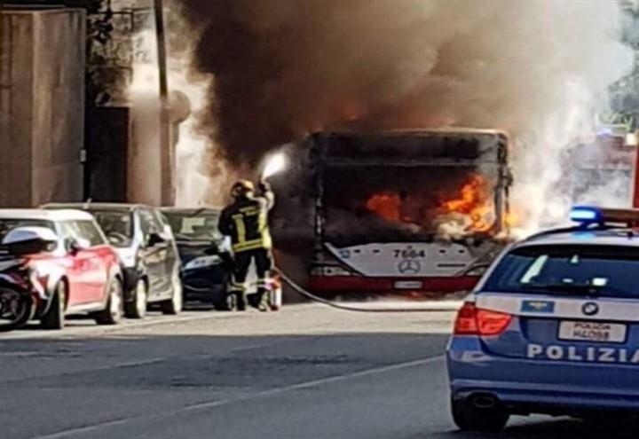 incendio_atac_roma