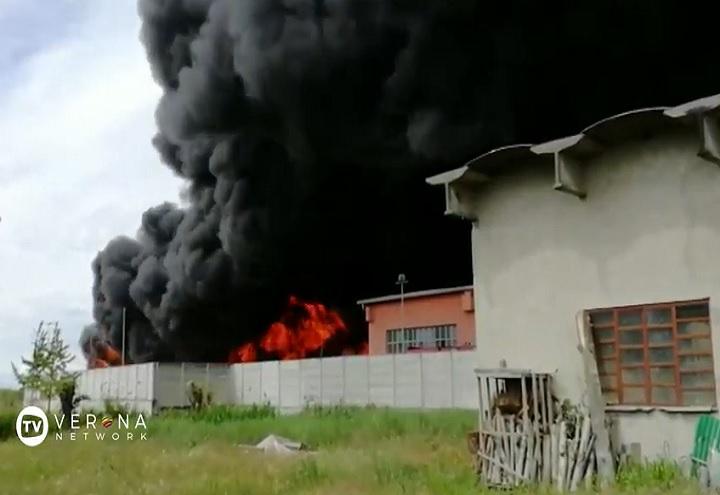 incendio_colorificio_oppeano_2018