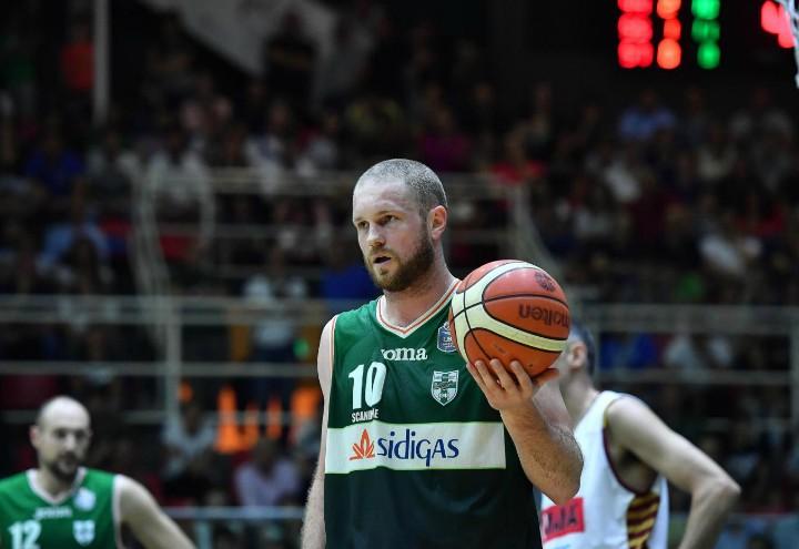 maarten_leunen_avellino_basket_lapresse_2017