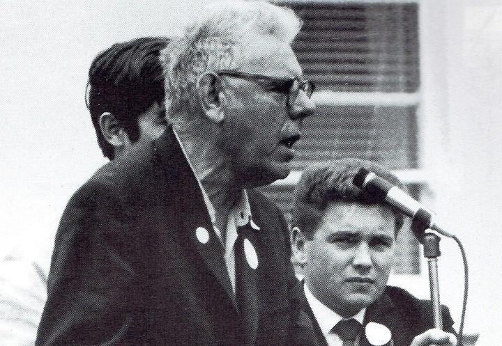 mairtin_ocadhain_irlanda_ira_gaelico_coisfharraige_1969