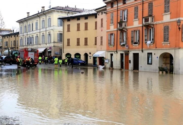 maltempo_pioggia_allagamanto_reggiadicolorno_lapresse_2017