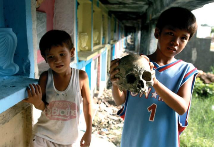 manila-cimitero