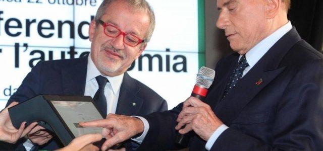 maroni_berlusconi_referendum_tablet_lapresse_2017