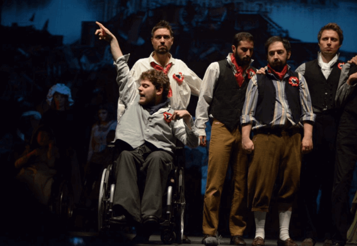 miserabili_disabili_teatro_carcano_attori_web_2017