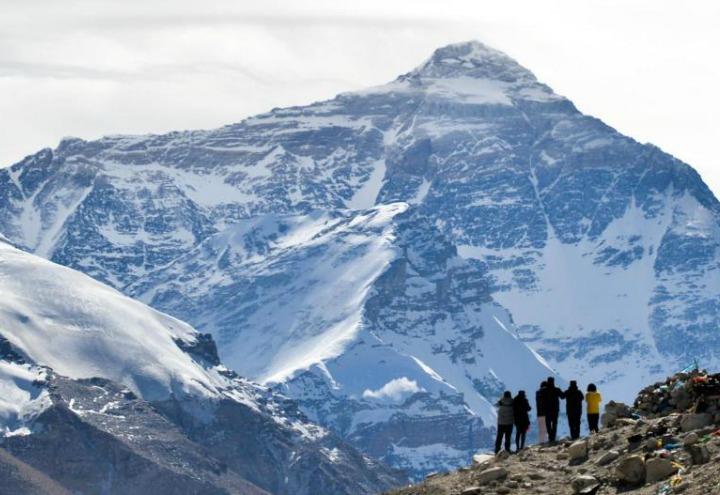 montagna_everest_tibet_lapresse_2015