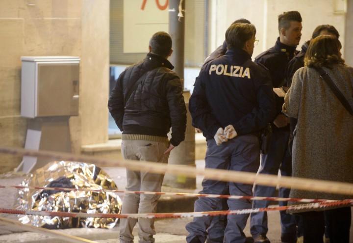 napoli_rapina_gioielliere_polizia_omicidio_lapresse_2018