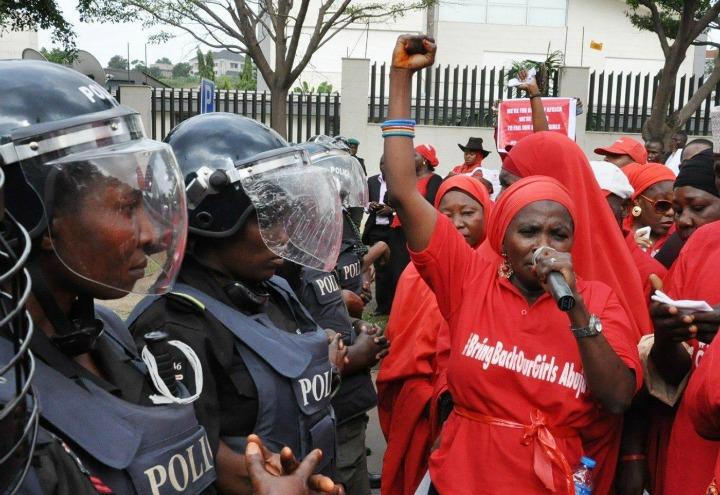 nigeria_protesta_bokoharam_ragazze_rapite_lapresse_2014