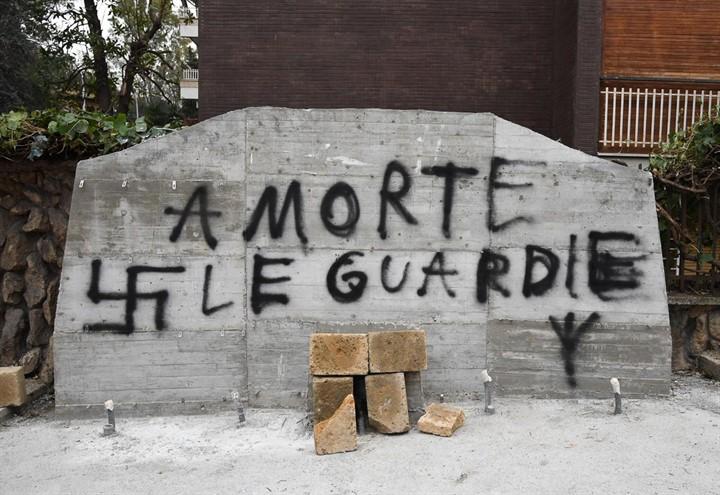 oltraggio_lapide_aldo_moro_twitter