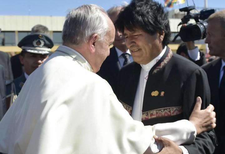 papa_francesco_bolivia_morales_lapresse_2017