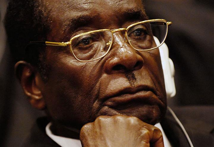 robert_mugabe_primopiano_wikipedia_2017