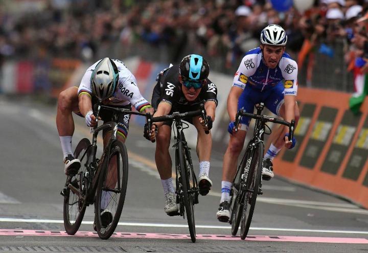 sagan_kwiatkowski_sanremo_lapresse_2017