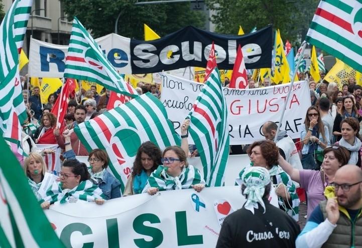 scuola_sciopero_cisl_lapresse_2018