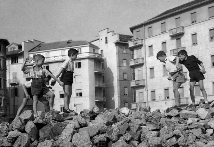 storia_milano_boom_bambini_lapresse_50