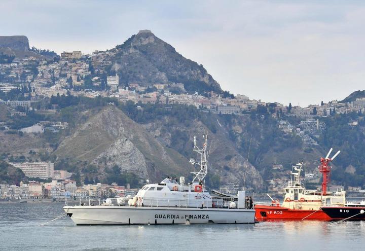 taormina_g7_guardia_finanza_sicilia_mare_porto_lapresse_2017