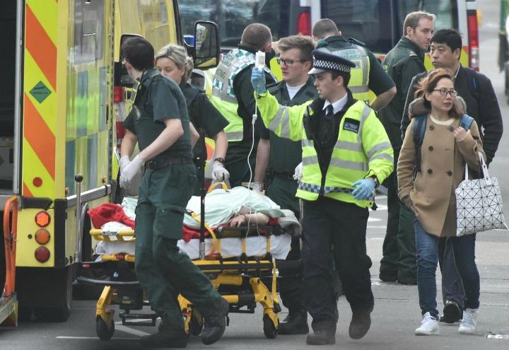 terrorismo_londra_westminster_1_lapresse_2017