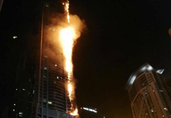 torch_tower_incendio_dubai_torre_emirati_twitter_2017