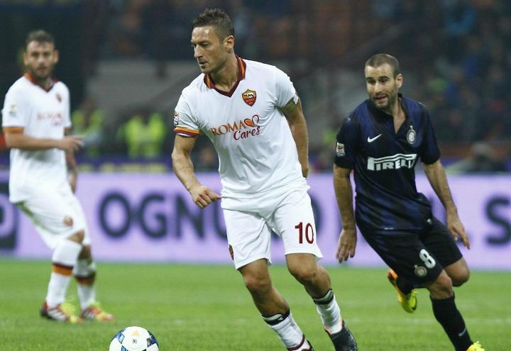 totti_palacio_seriea_2013_lapresse