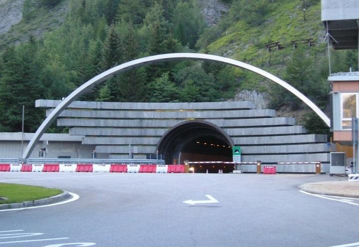 traforo_monte_bianco_wikipedia