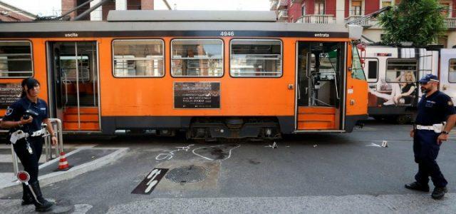 tram_milano_incidente_mezzi_atm_vigili_lapresse_2017