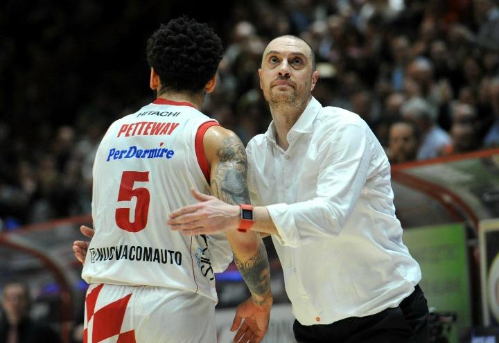 vincenzo_esposito_pistoia_basket_lapresse_2017