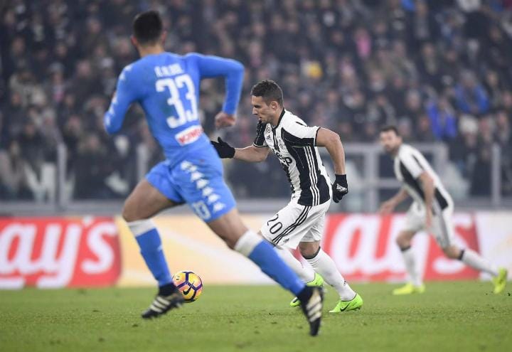 Albiol_Pjaca_NapoliJuventus_lapresse_2017