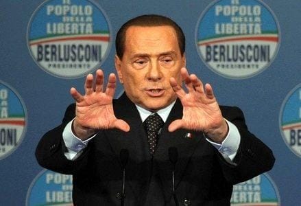 Berlusconi_mago_maniR439