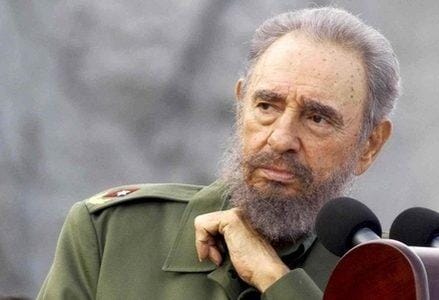 Castro_Fidel_PensierosoR439