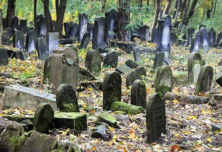 Cimitero-Ebraico_R439