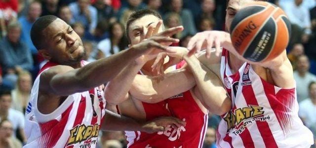 DifesaOlympiacos
