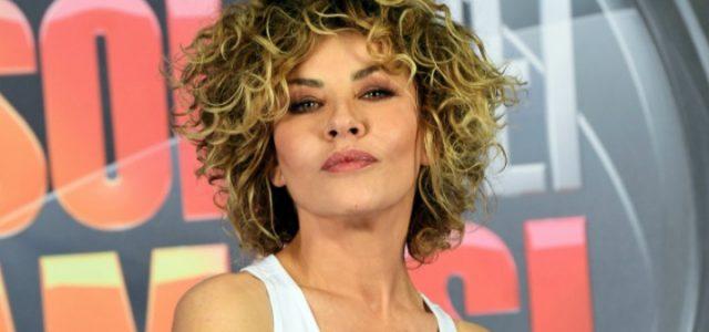 Eva_Grimaldi_1_Isola_dei_famosi_retiinrete_2017