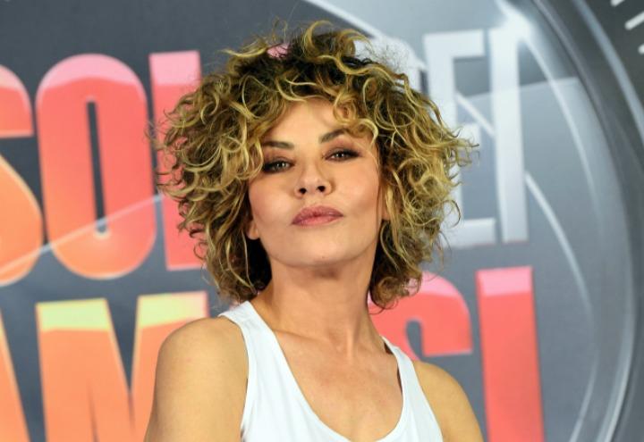 Eva_Grimaldi_1_Isola_dei_famosi_retiinrete_2017