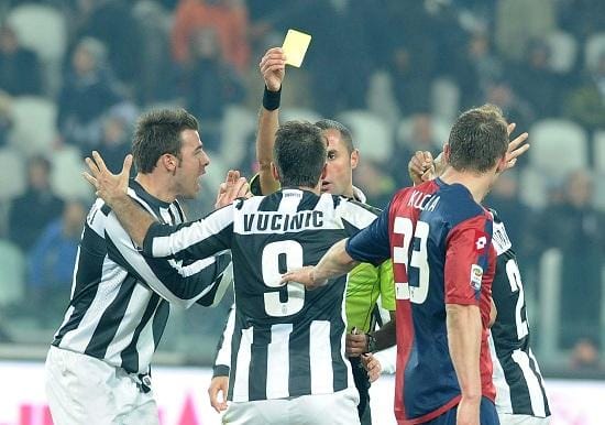 GenoaJuve_Vucinic_giallo