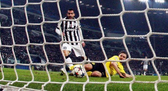 GolTevez_Dortmund_porta