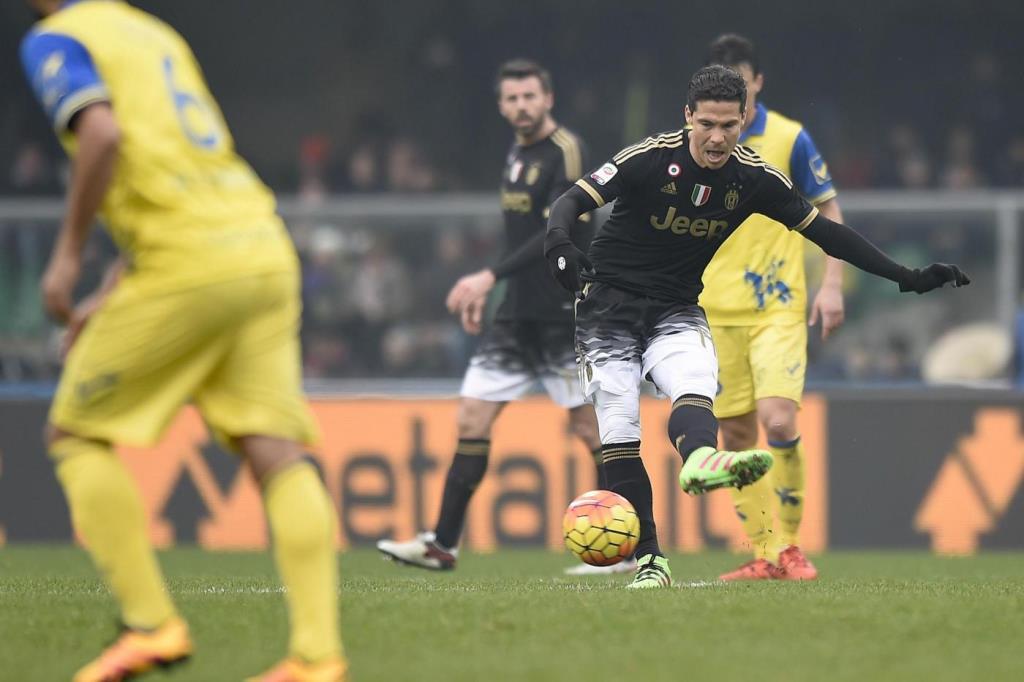 HernanesChievoJuve