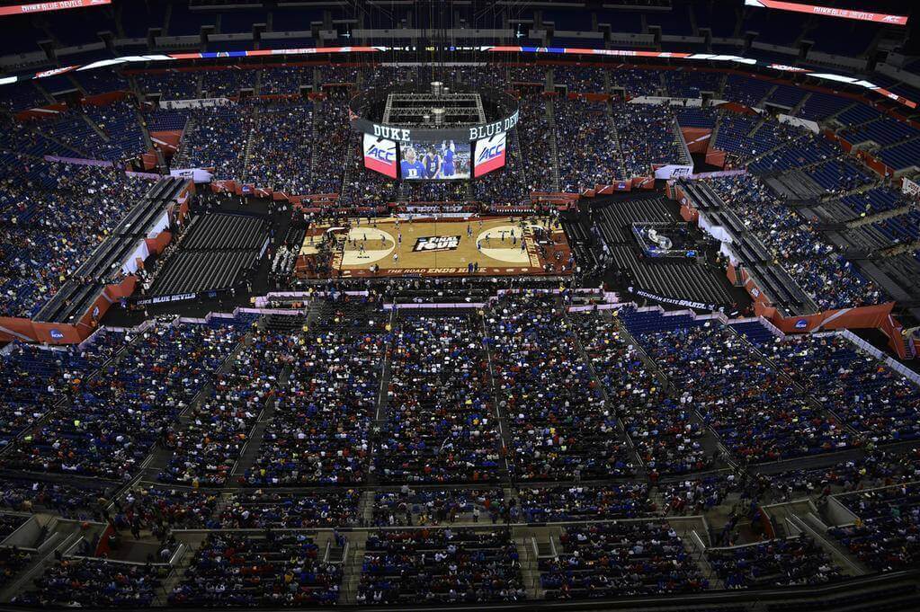 LucasOilNCAA