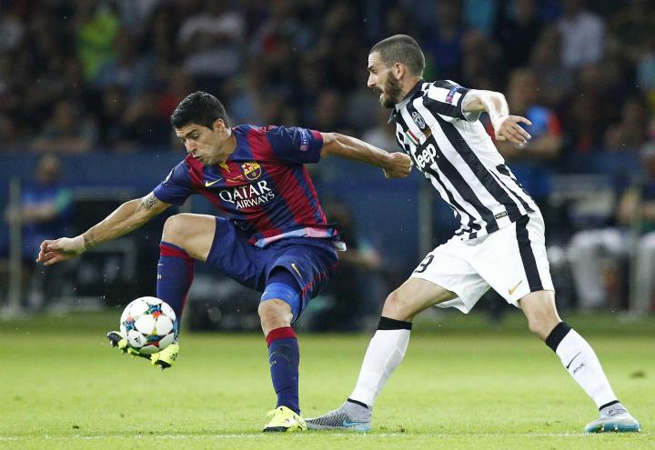 Suarez_Bonucci_Juventus_Barcellona_lapresse_2017