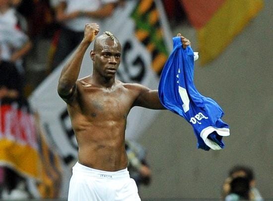 balotelli_esulta