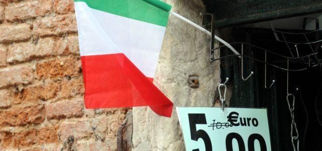 bandiera_italia_svendita