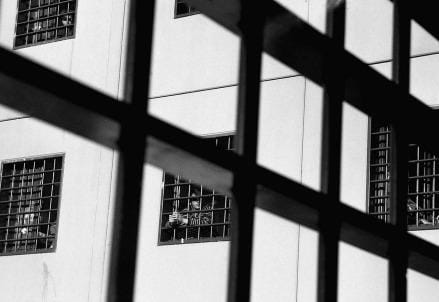 carcere_bn_sbarreR439