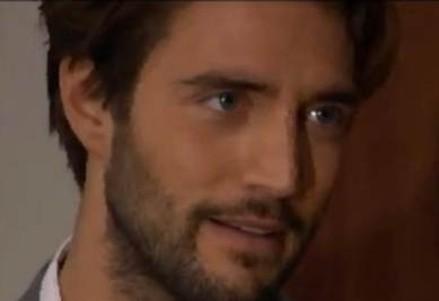 Alex Belli Chi E Lo Jacopo Castelli Di Centovetrine Che Partecipa A Lisola Dei Famosi
