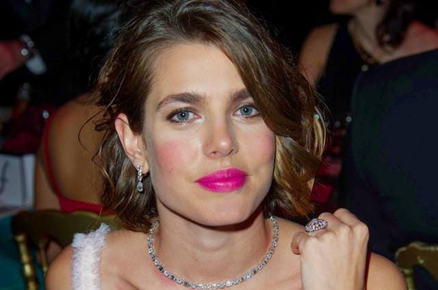 charlotte-casiraghi-look-settimana_phixr