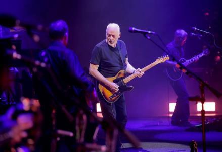 David Gilmour In Concerto A Roma Il Chitarrista Dei Pink Floyd Italia Quanta Bellezza