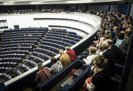 europa_parlamento_r439