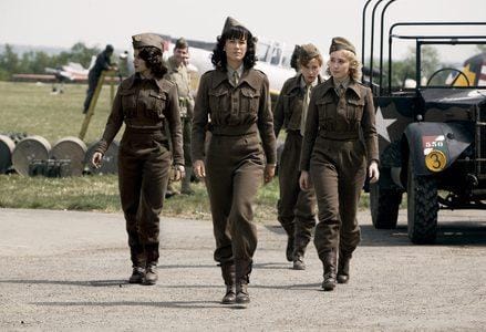female-agentsR439