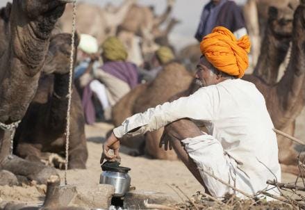 india_uomo_r439