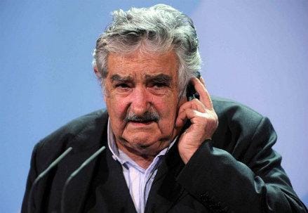 mujica_R439
