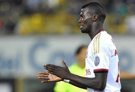 niang_applauso