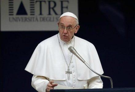 papafrancesco_universitaroma3R439